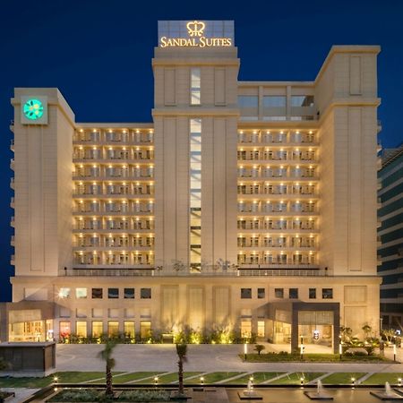 Sandal Suites By Lemon Tree Hotels Noida Eksteriør bilde