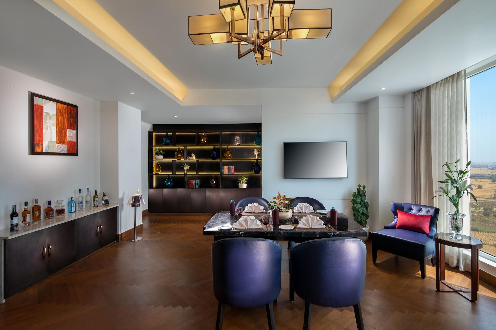 Sandal Suites By Lemon Tree Hotels Noida Eksteriør bilde