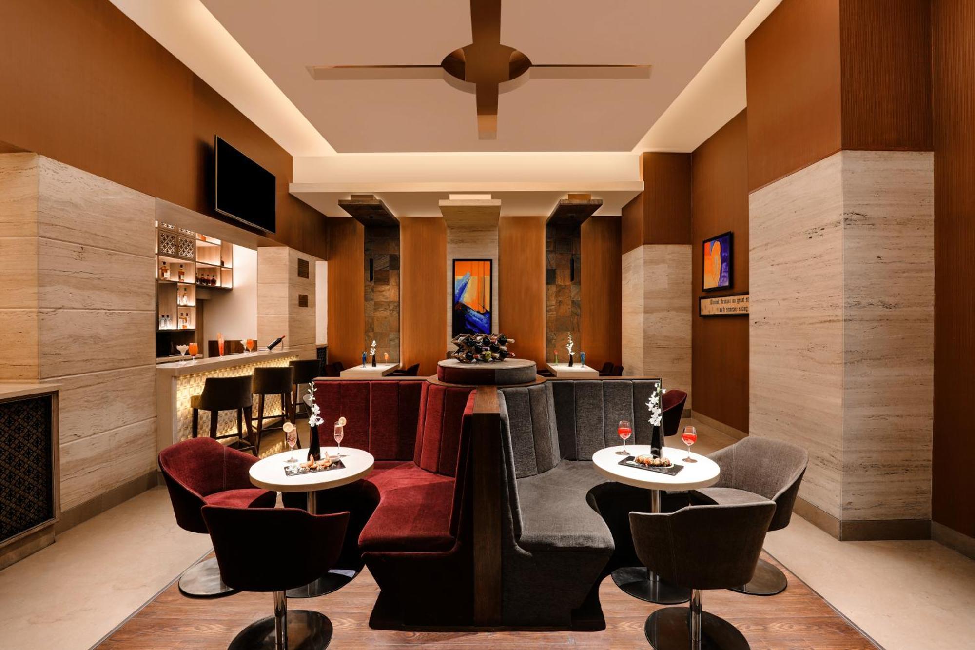 Sandal Suites By Lemon Tree Hotels Noida Eksteriør bilde