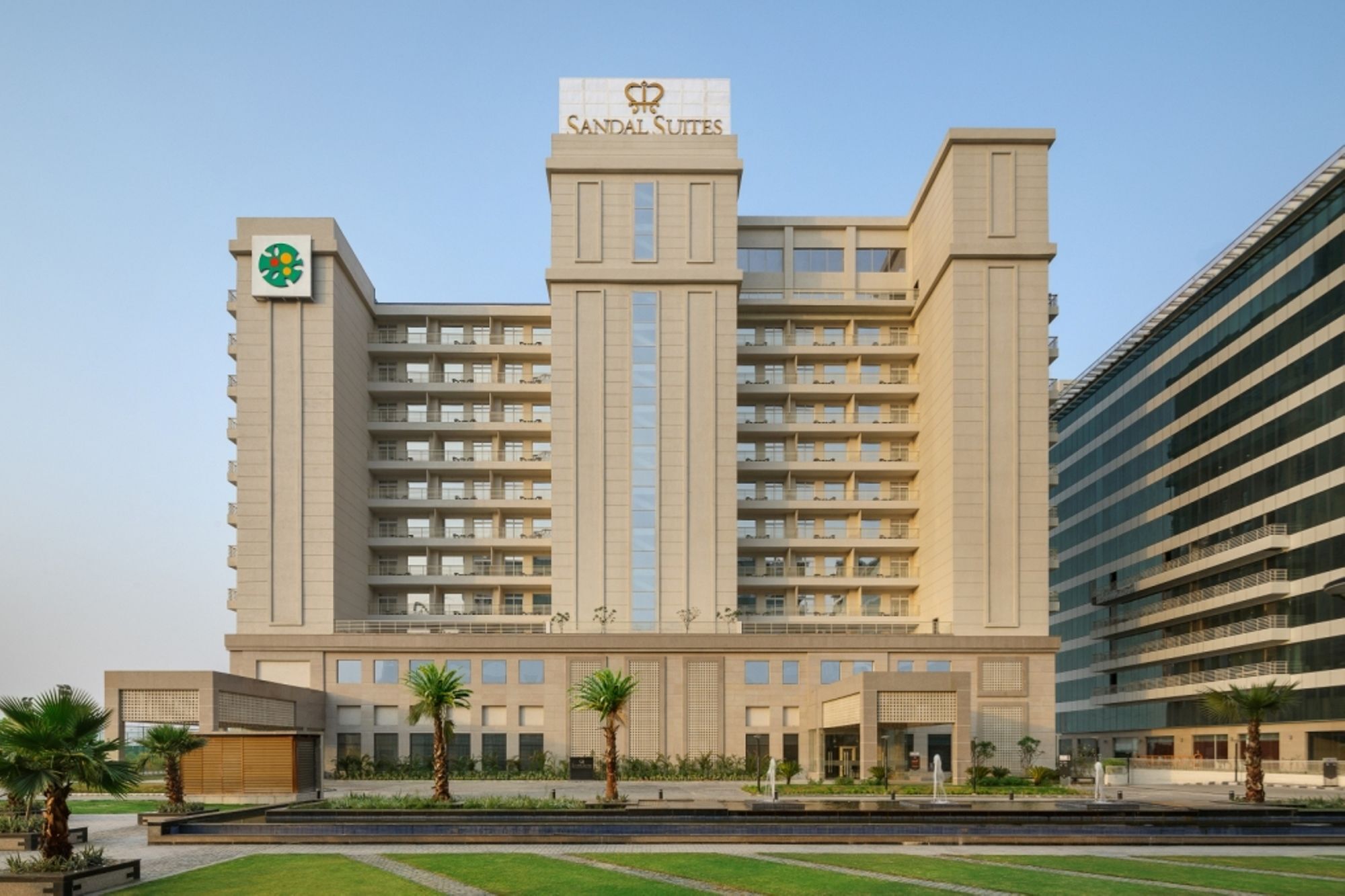 Sandal Suites By Lemon Tree Hotels Noida Eksteriør bilde